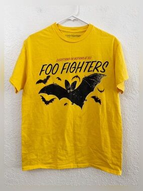 Foo Fighters Batt Tee - Graphic Band T-Shirt - M